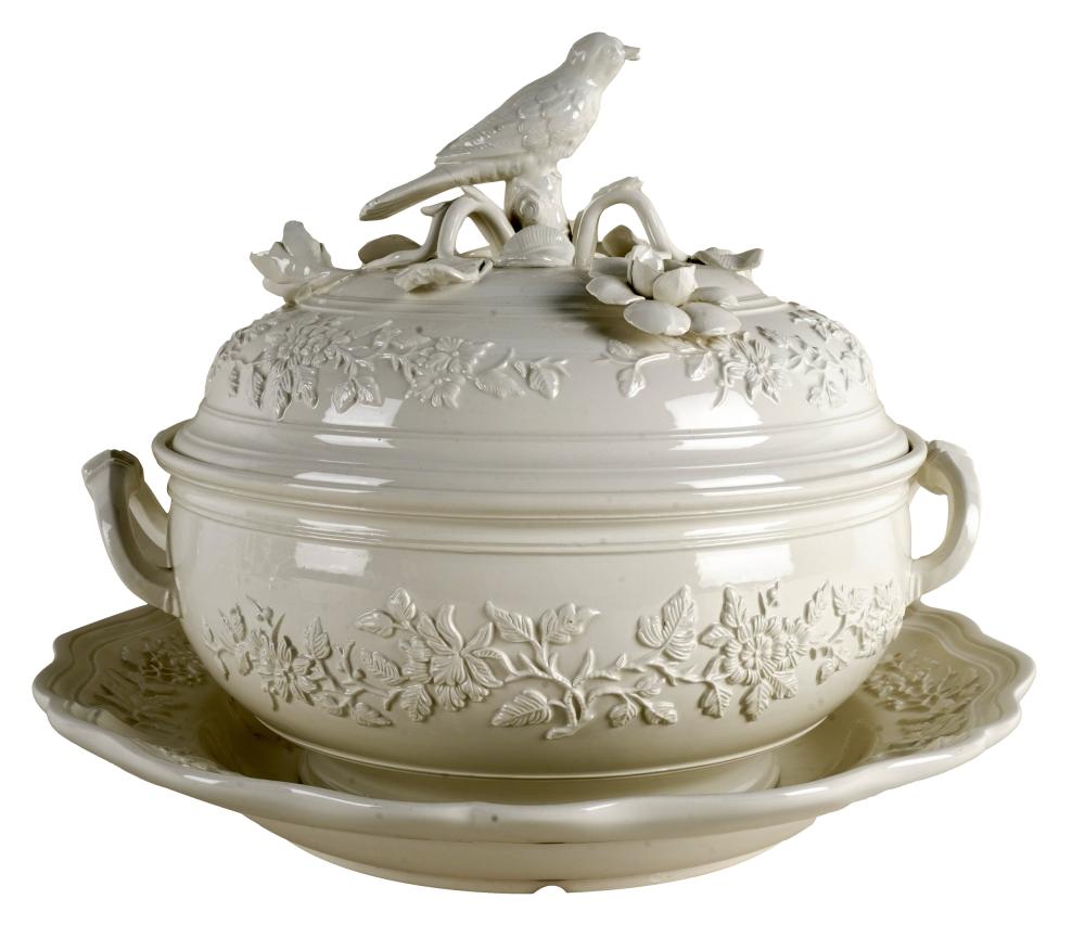 MOTTAHEDEH CREAMWARE TUREEN & UNDERPLATEblack