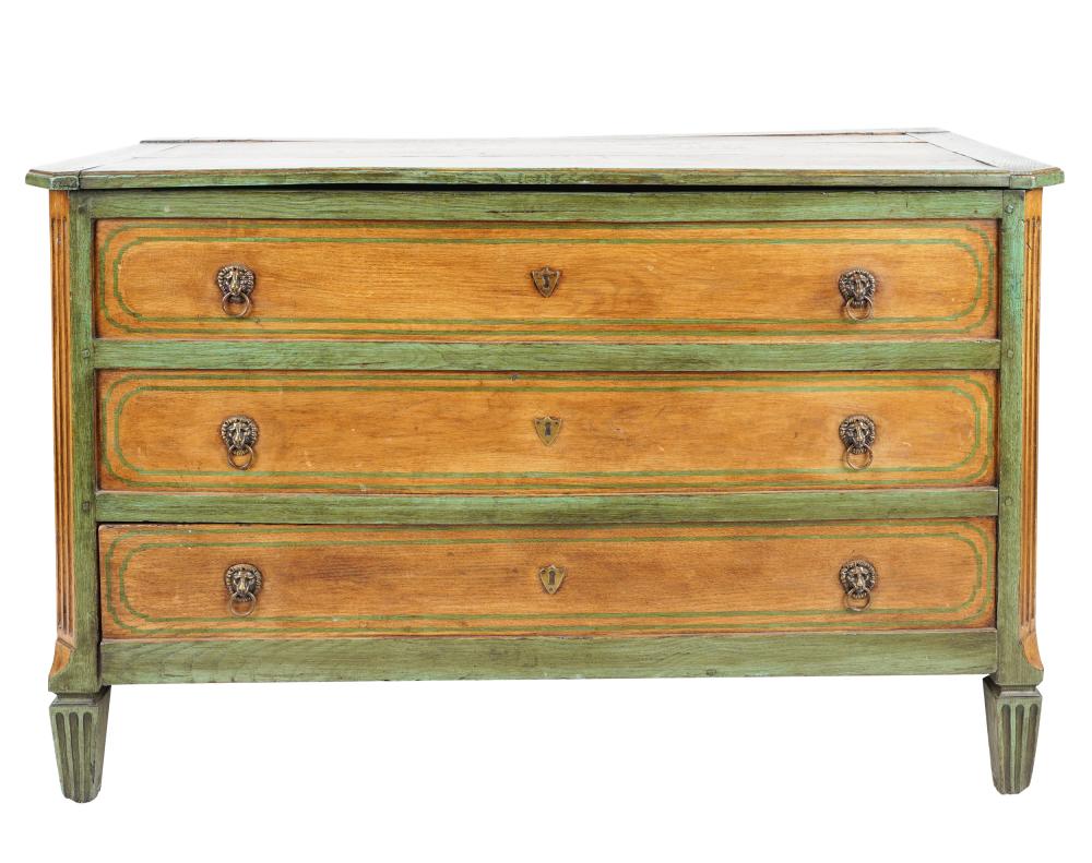 NEOCLASSIC STYLE PAINTED WOOD CHESTwith