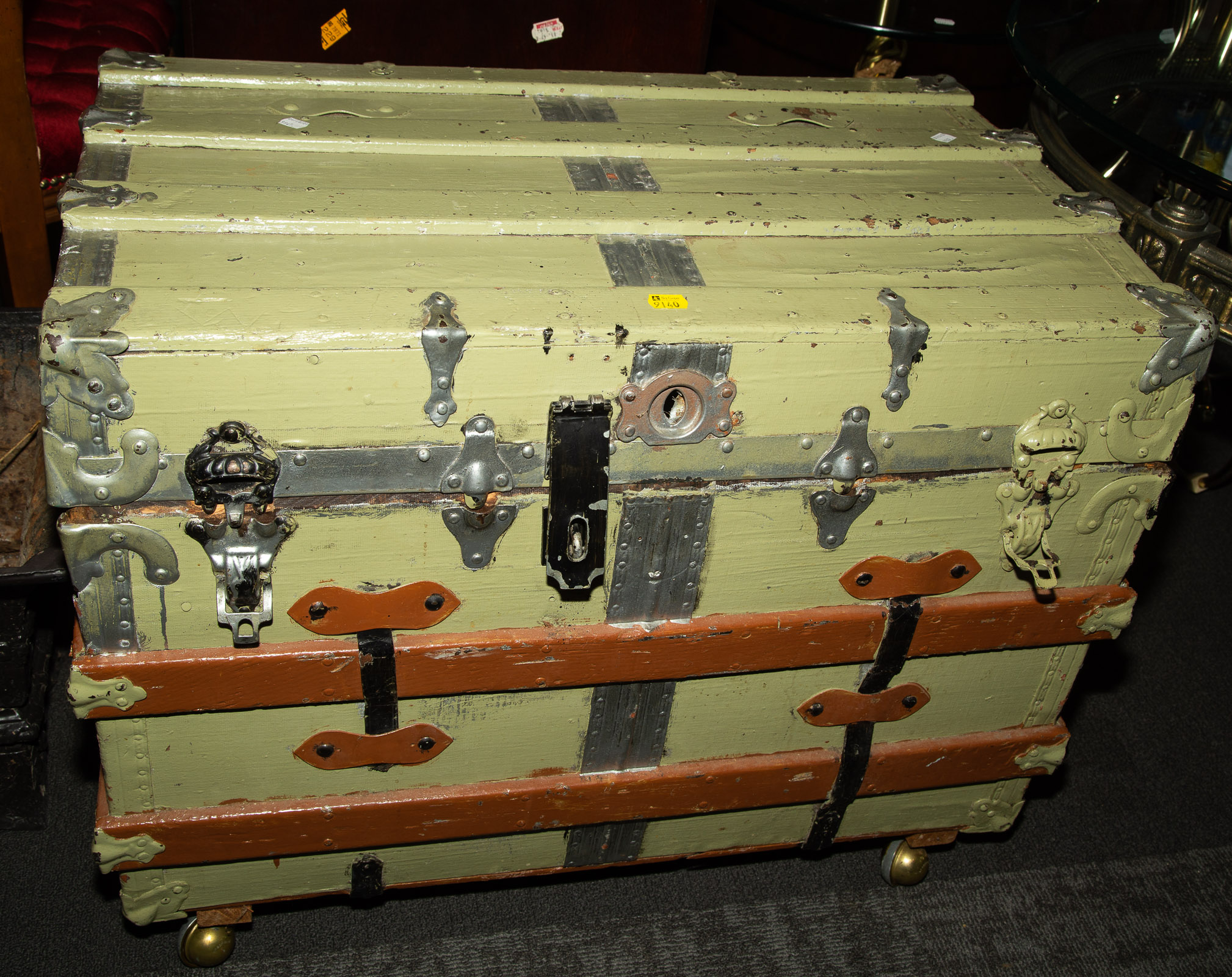 ANTIQUE TRUNK CONVERTED TO TOOL 33446f