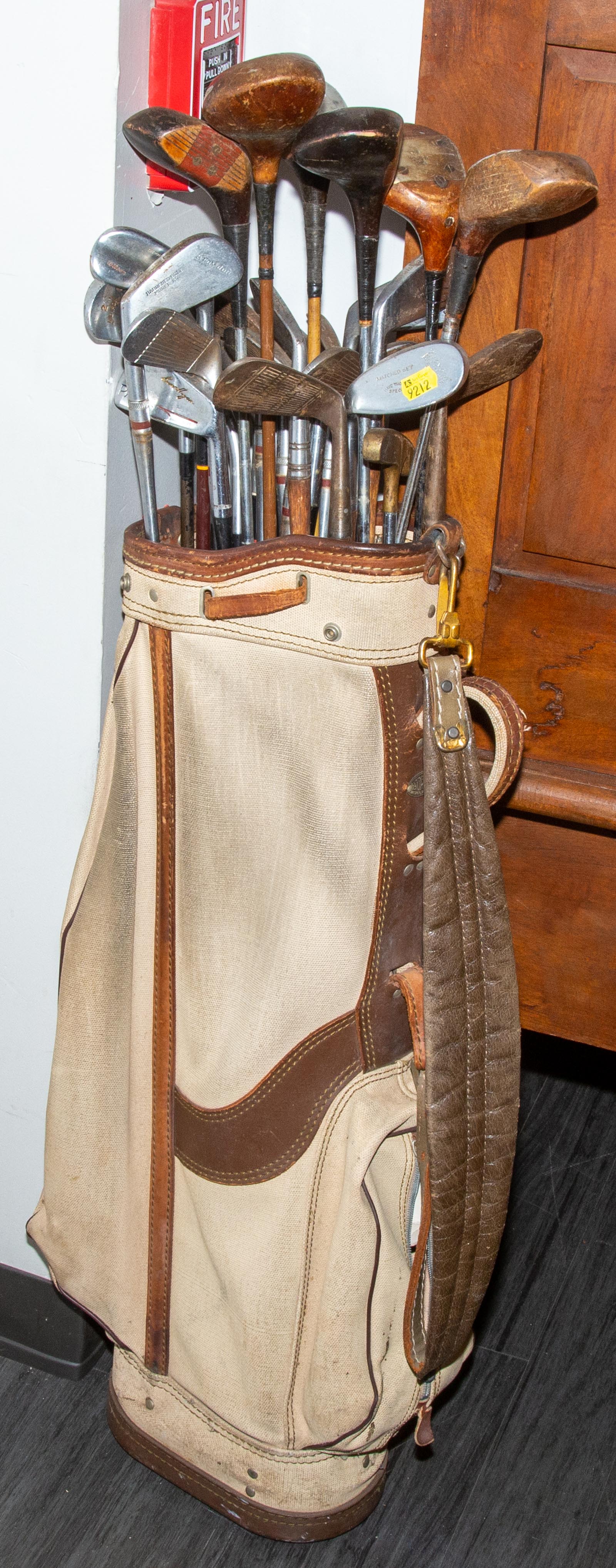 OLDER GOLF CLUB SET Including Kroydon,