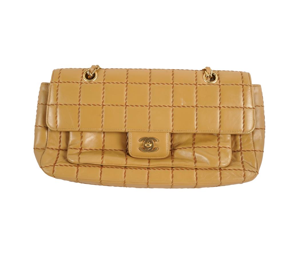 CHANEL TAN LEATHER CHOCOLATE BAR  331fa1