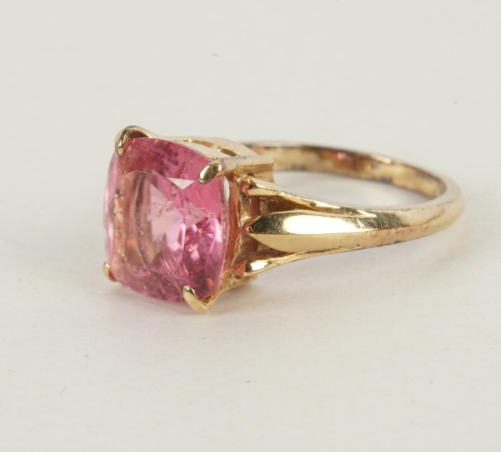 14 KARAT YELLOW GOLD & PINK TOURMALINE