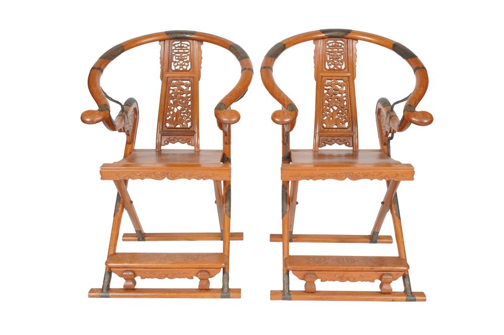 PAIR OF CHINESE HORSESHOE BACK 331ffc