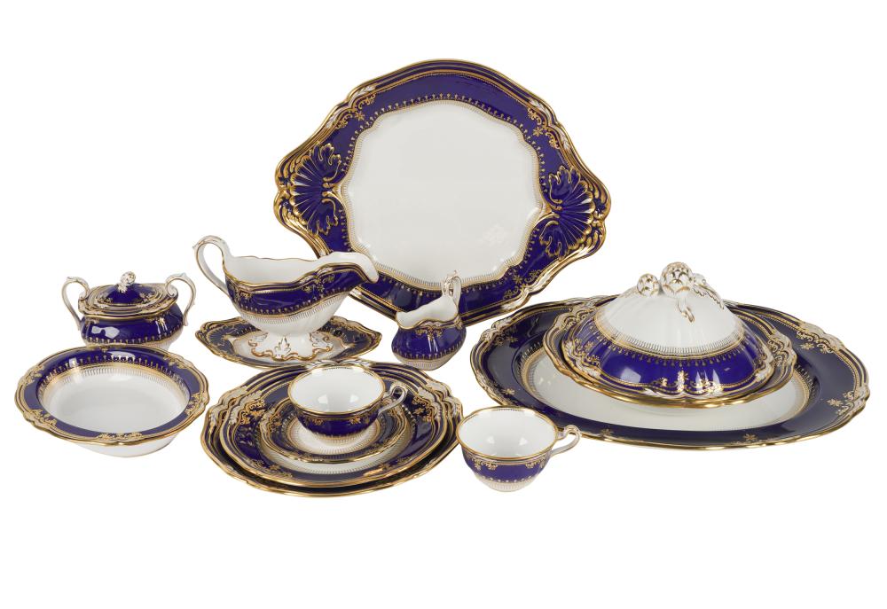 SPODE "LANCASTER" PORCELAIN SERVICEprinted