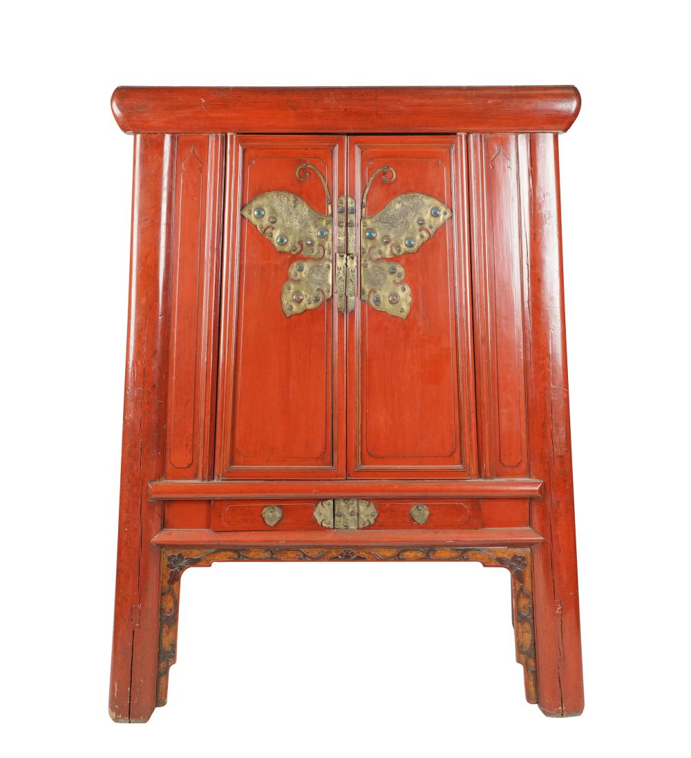 ASIAN RED-PAINTED CABINETthe hinged