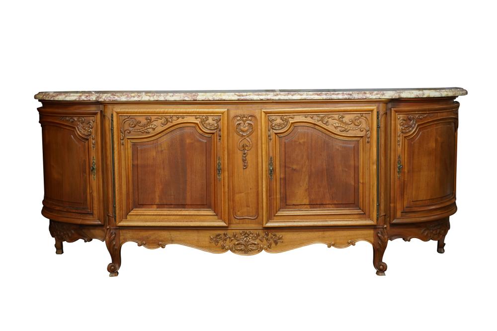 FRENCH PROVINCIAL STYLE CARVED 33212a