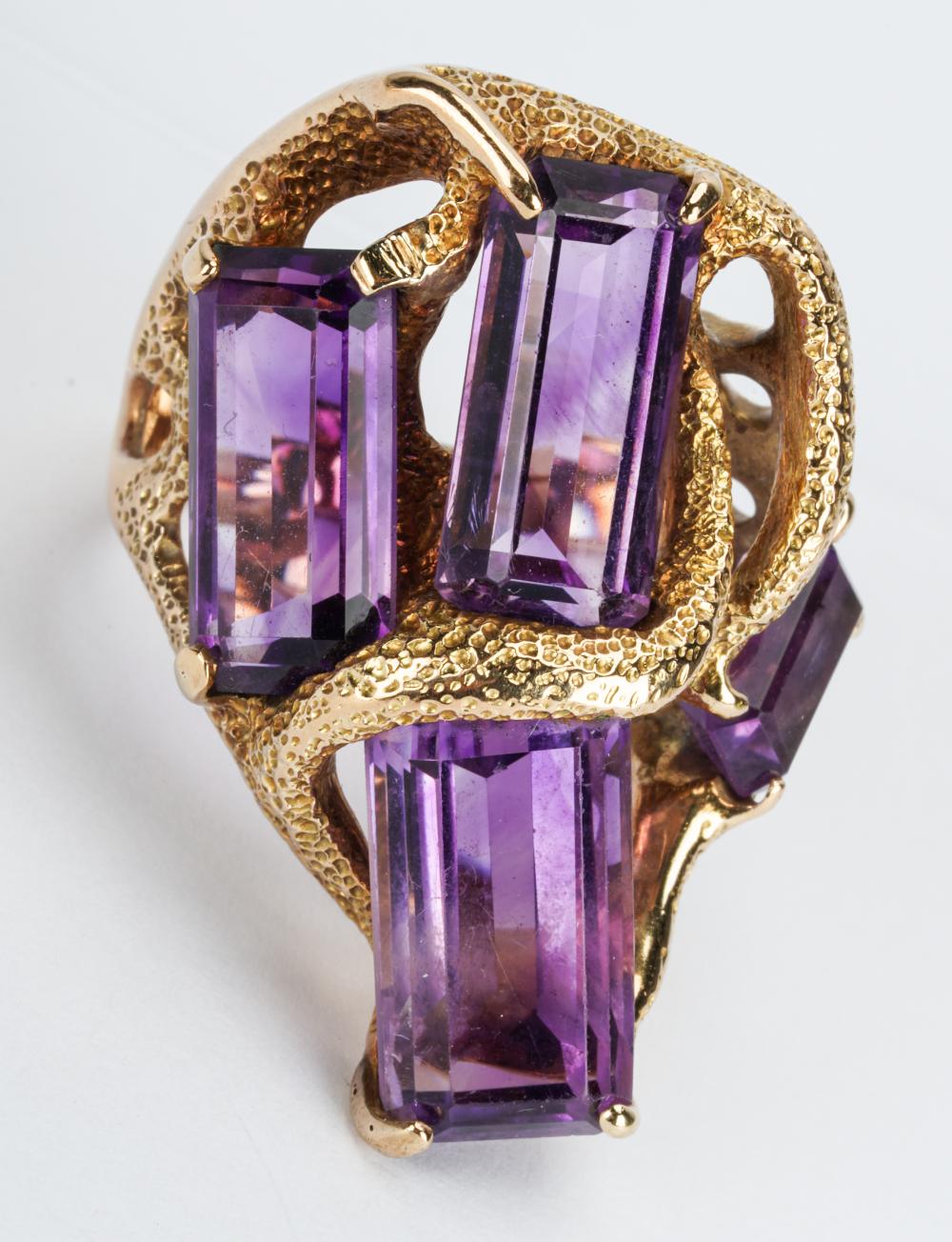 14 KARAT YELLOW GOLD & AMETHYST