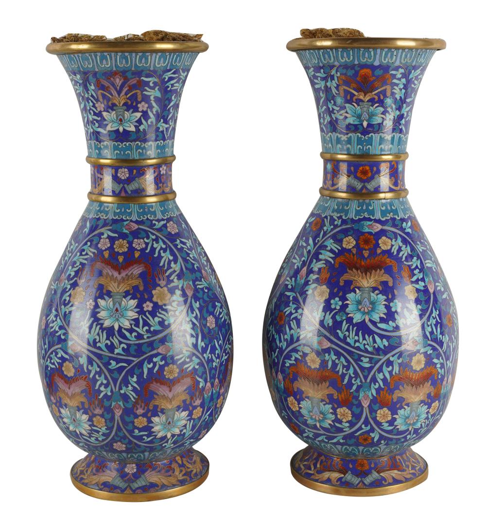 PAIR OF CHINESE CLOISONNE ENAMEL 3321a0