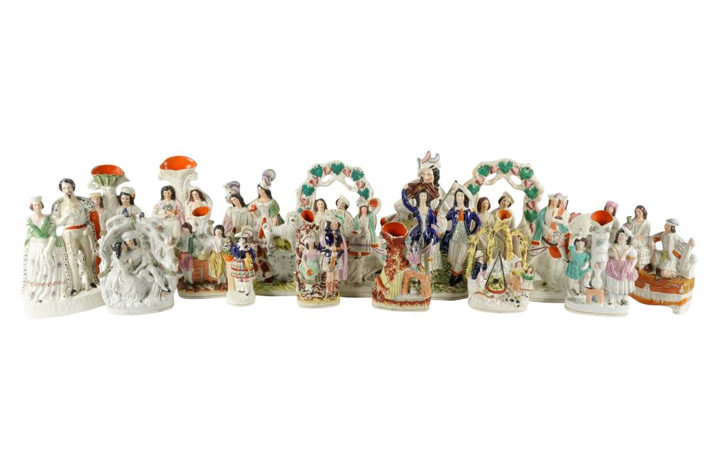 COLLECTION OF STAFFORDSHIRE POTTERY 33219e