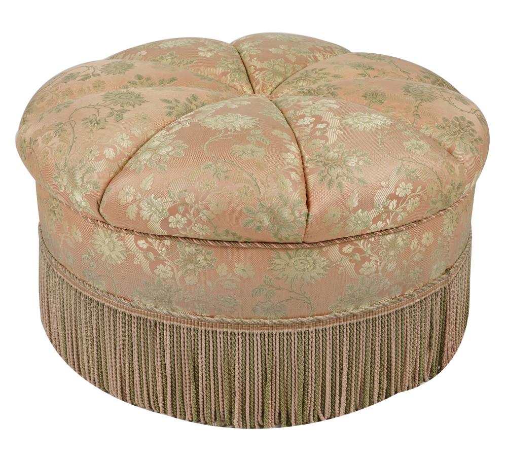 FULLY UPHOLSTERED ROUND OTTOMANcovered 3322bd