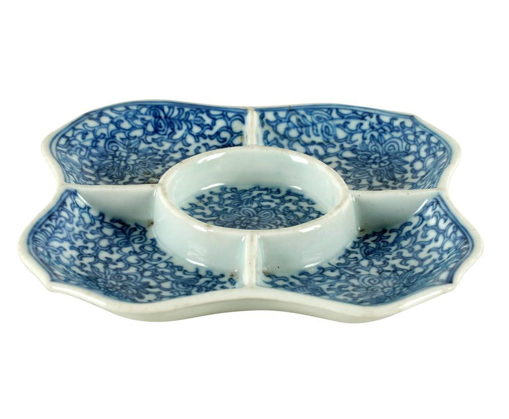 CHINESE BLUE WHITE PORCELAIN 3322cc