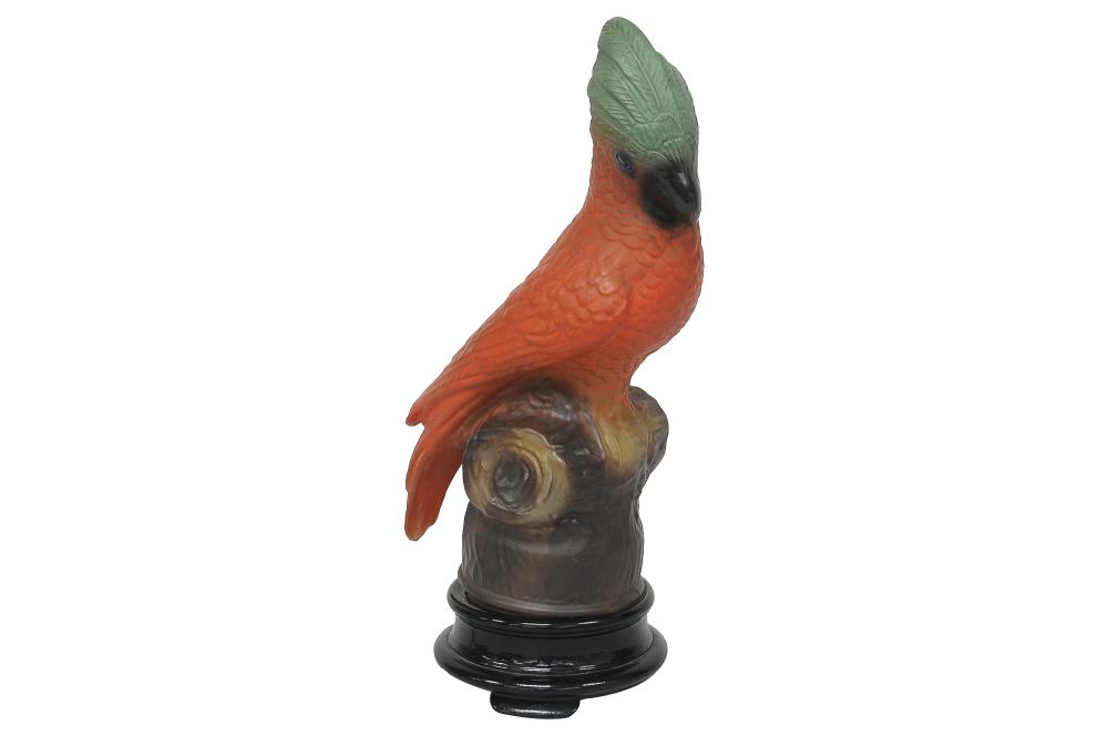 CONSOLIDATED GLASS CO PARROT LAMPcirca 332382