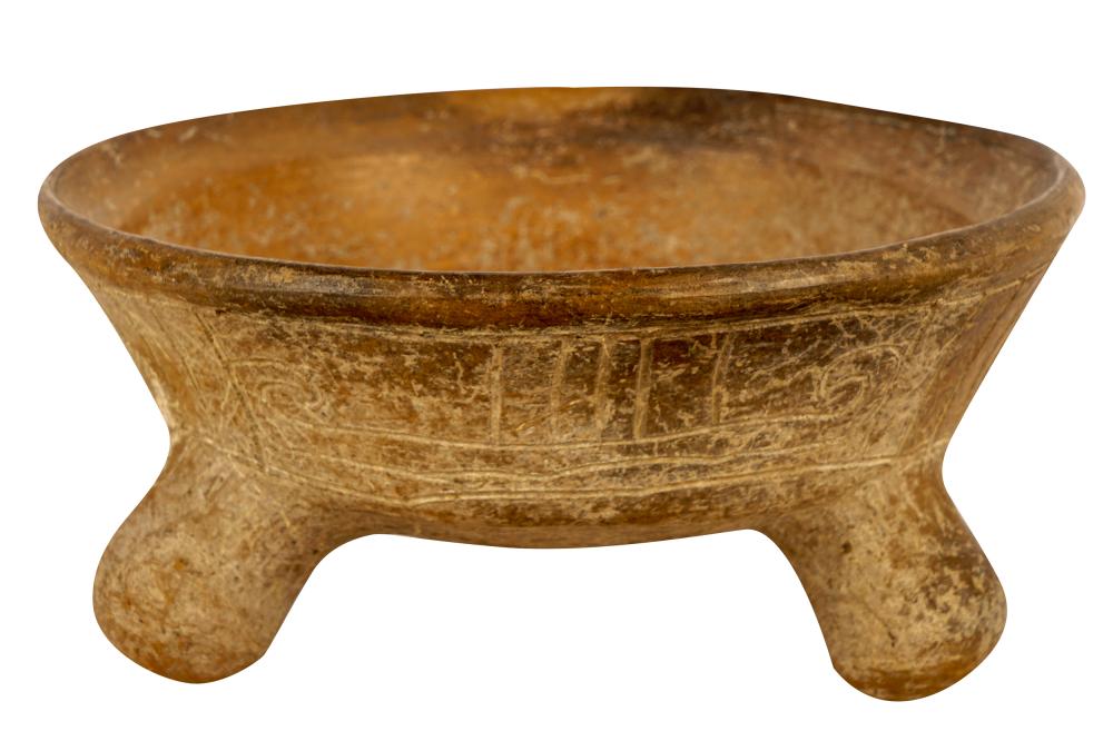 PRE-COLUMBIAN STYLE POTTERY FOOTED BOWLcircular