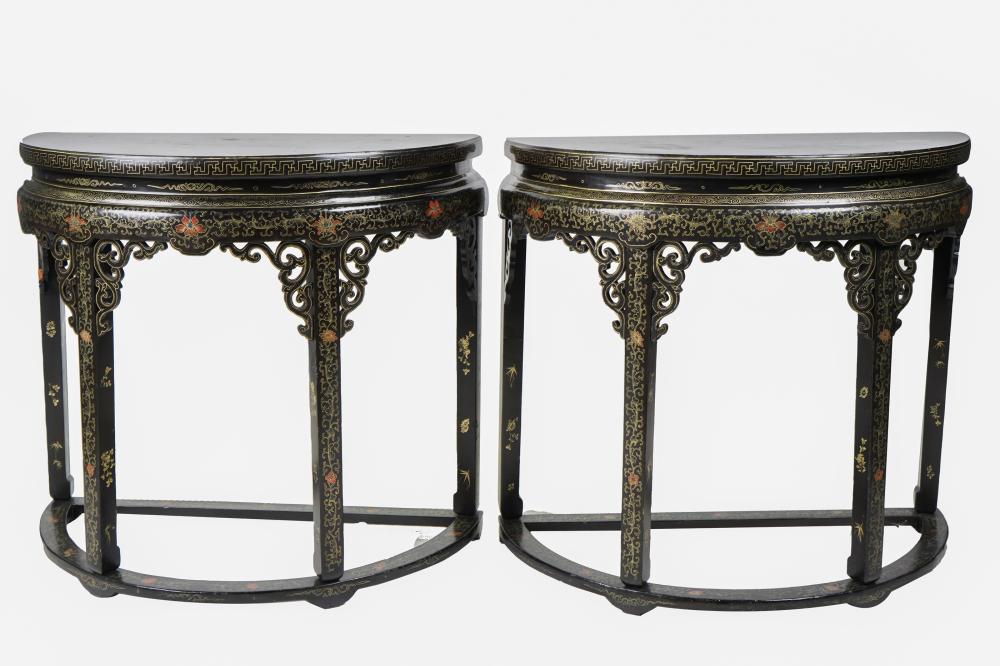 PAIR OF CHINESE STYLE DEMILUNE 332767