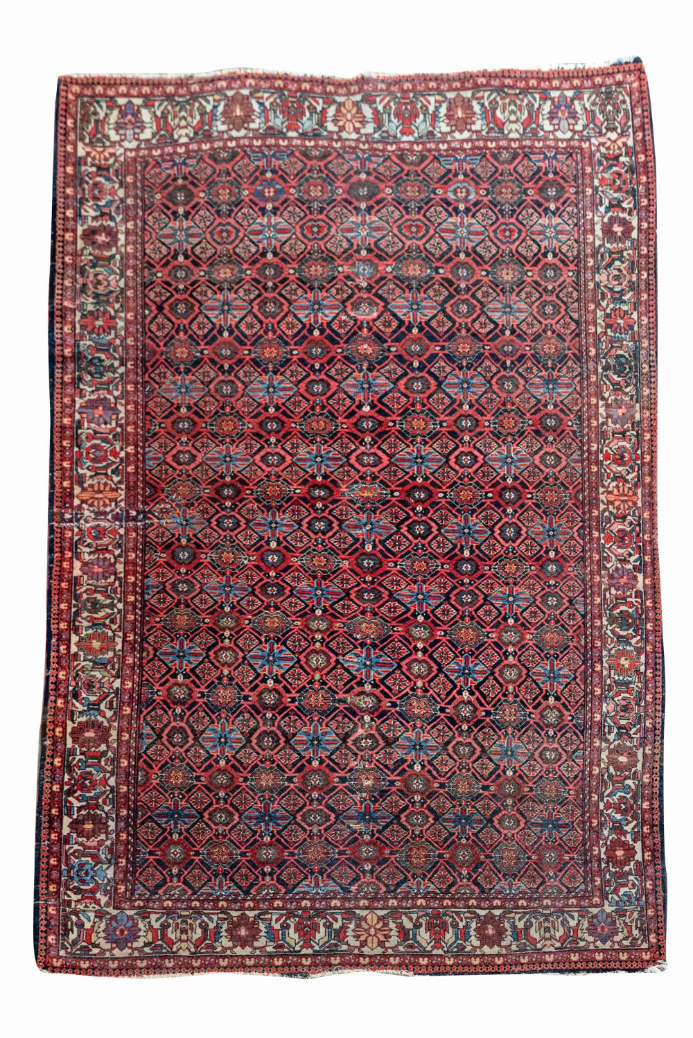 RED FIELD PERSIAN THROW RUGCondition  332982