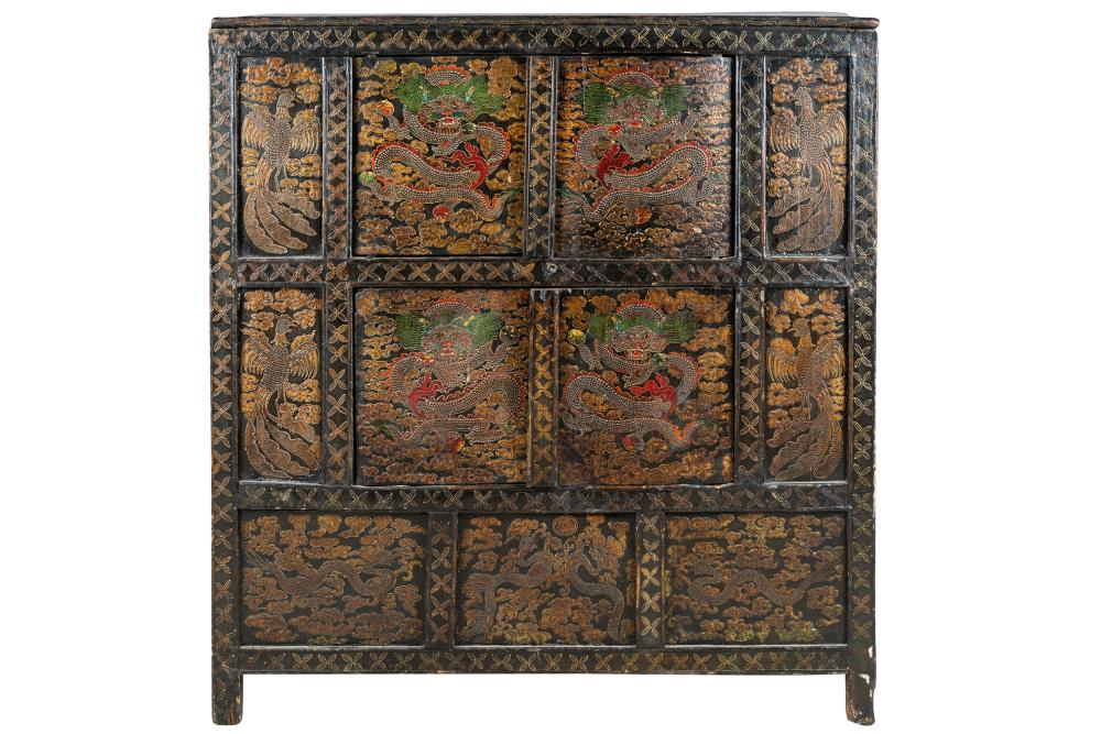 TIBETAN CARVED POLYCHROMED WOOD 332a5f