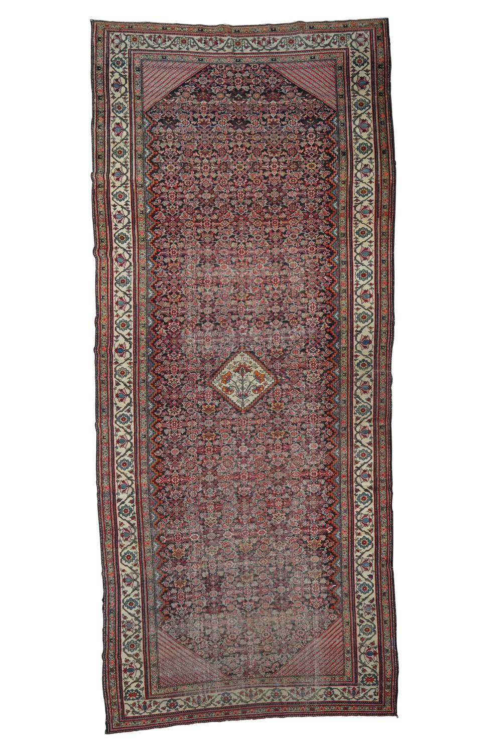 PERSIAN RUNNERred and beige field 332bc8