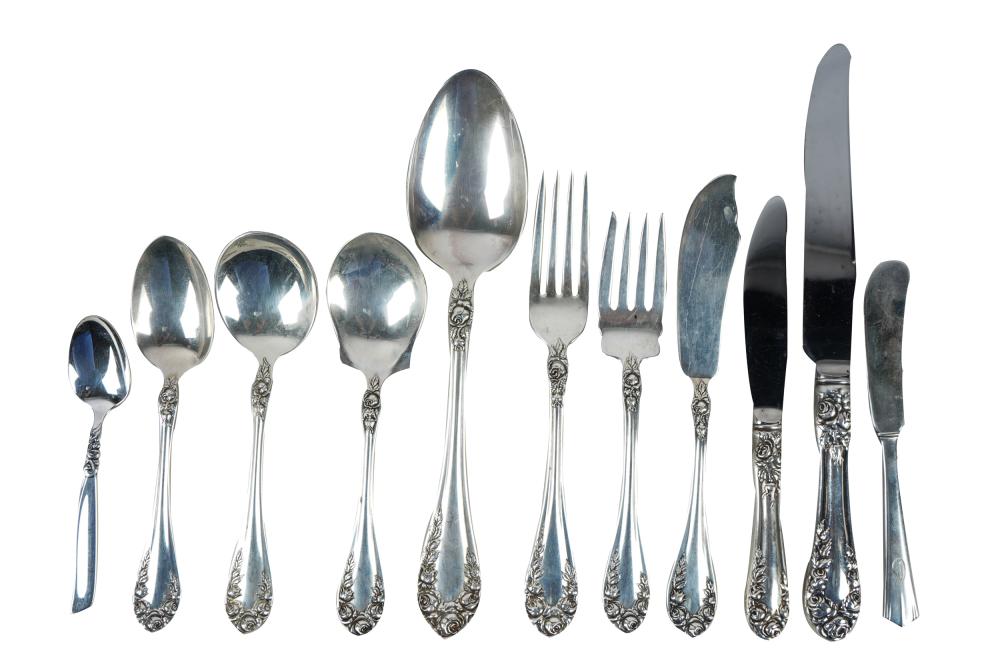 SET OF NORTHUMBRIA STERLING FLATWARE'Normandy