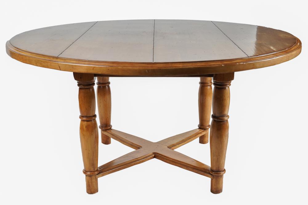 RUSTIC PINE DINING TABLECondition: