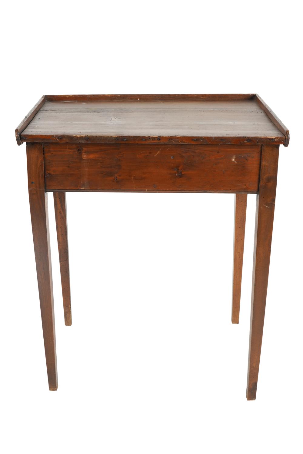 RUSTIC PINE END TABLECondition: