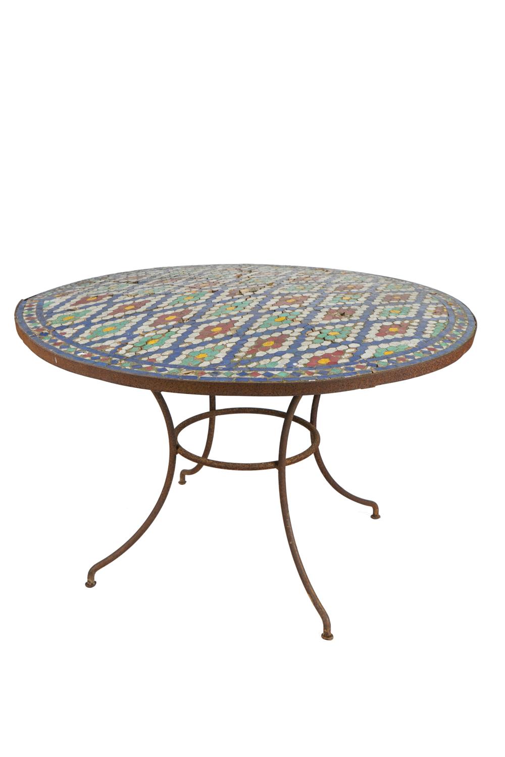 MOSIAC TOP PATIO TABLEthe star