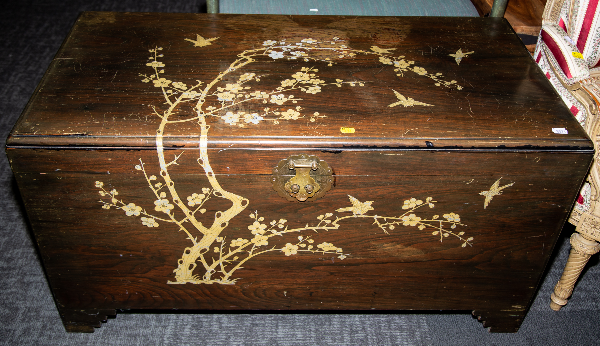 CHINESE INLAID CAMPHOR WOOD CHEST