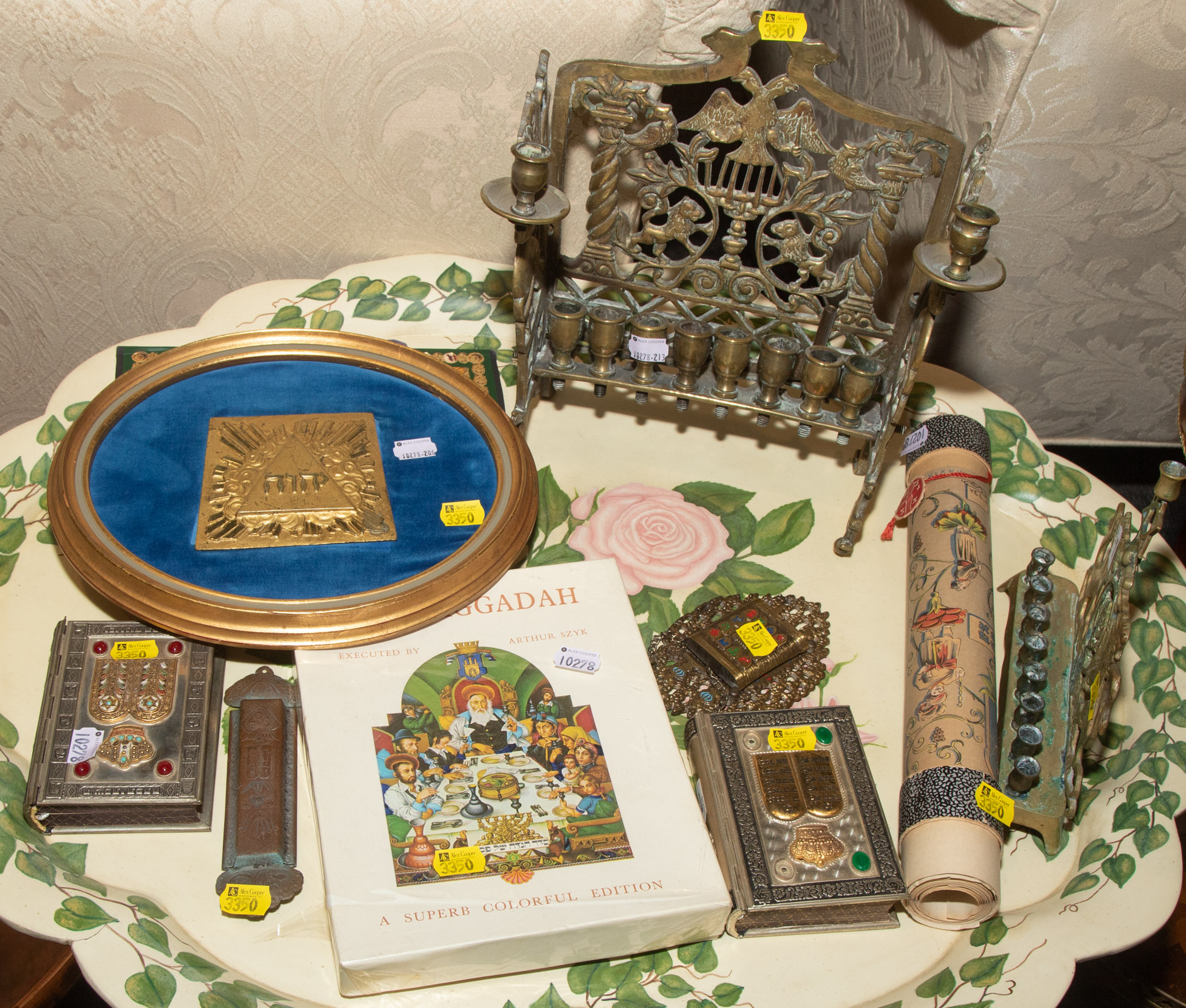 COLLECTION OF JUDAICA Notably including