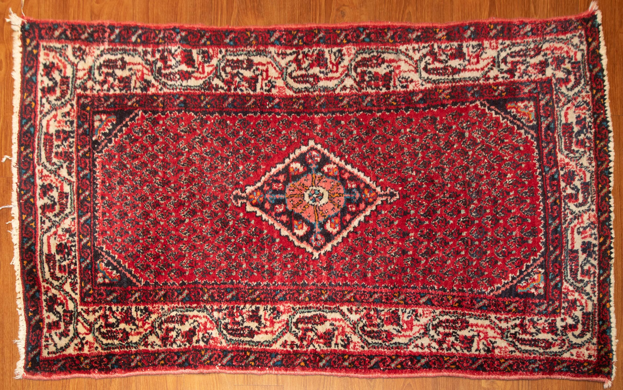 HAMADAN RUG, PERSIA, 2.6 X 4 Fourth