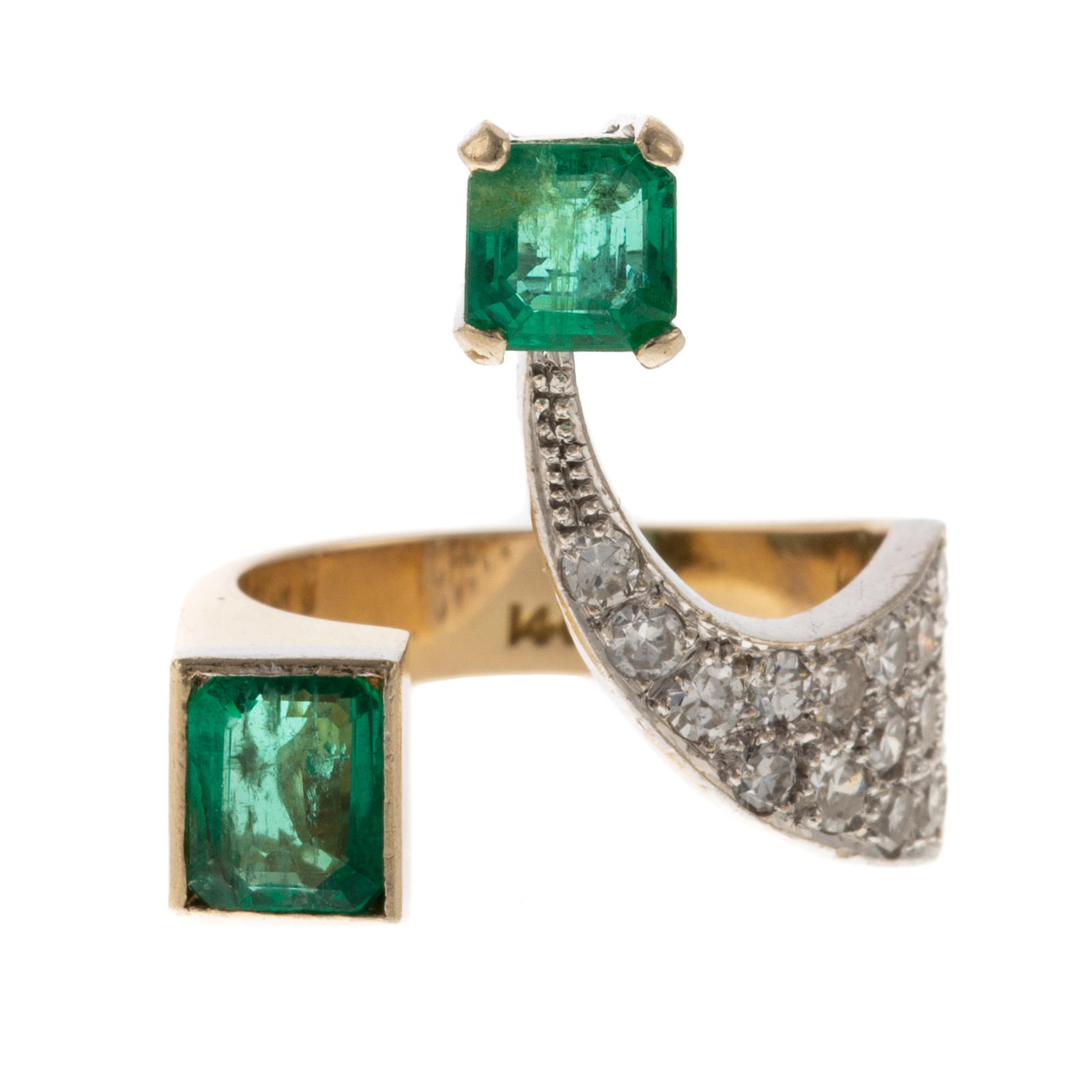 A CONTEMPORARY EMERALD DIAMOND 3358a6