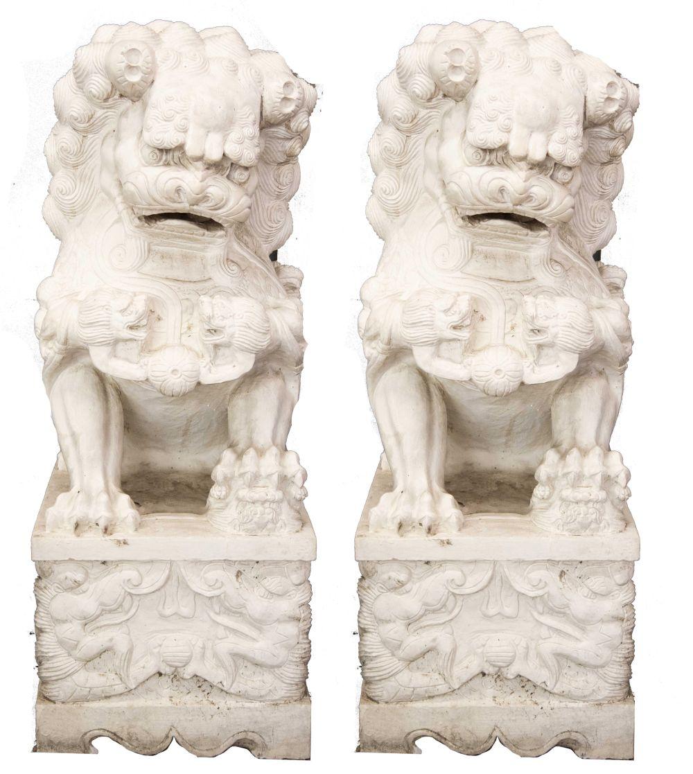 PAIR OF CHINESE CARVED MARBLE TEMPLE 335a5b