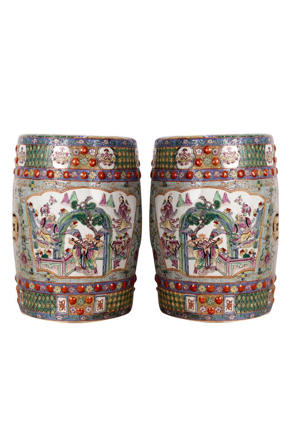 PAIR OF CHINESE EXPORT PORCELAIN