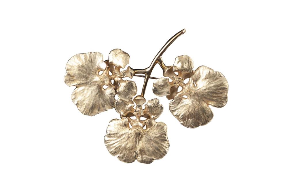 14 KARAT GOLD ORCHID BROOCH22.8