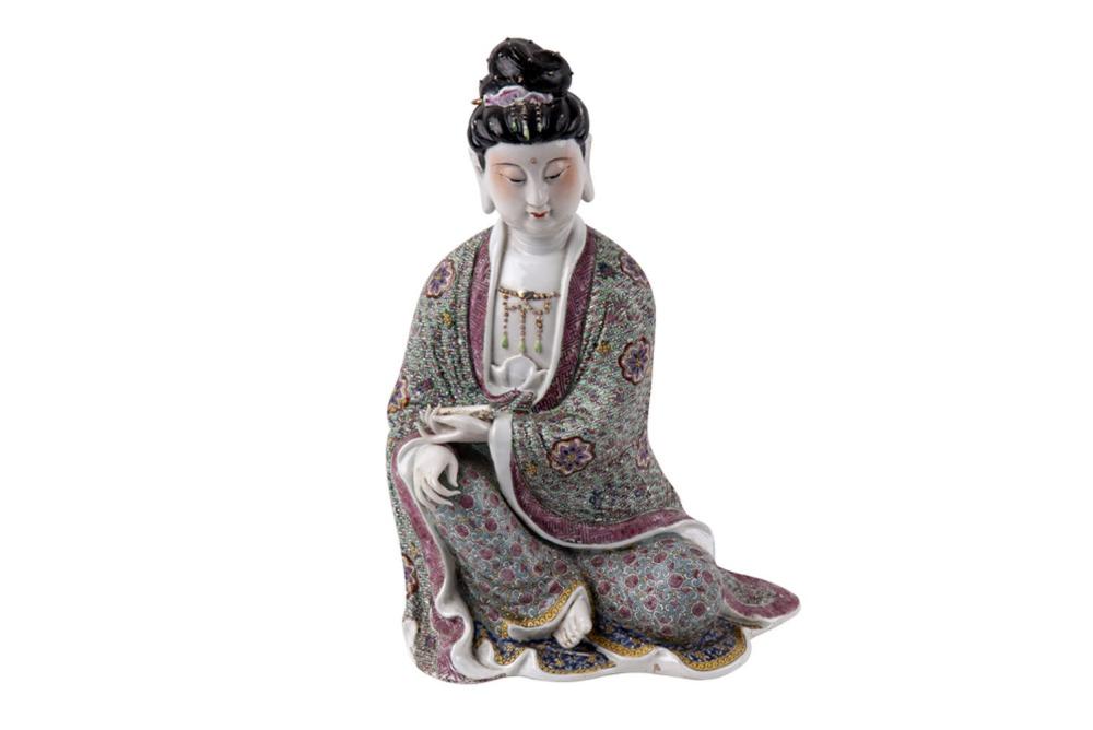 CHINESE ENAMEL PORCELAIN SEATED