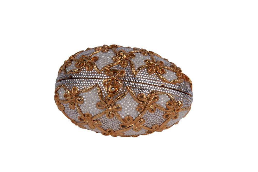 JUDITH LEIBER EGG FORM CLUTCH6 335bbe