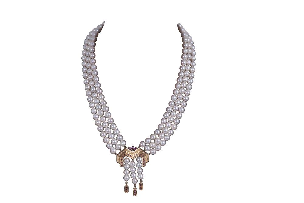 14 KARAT, RUBY & DIAMOND NECKLACEthe