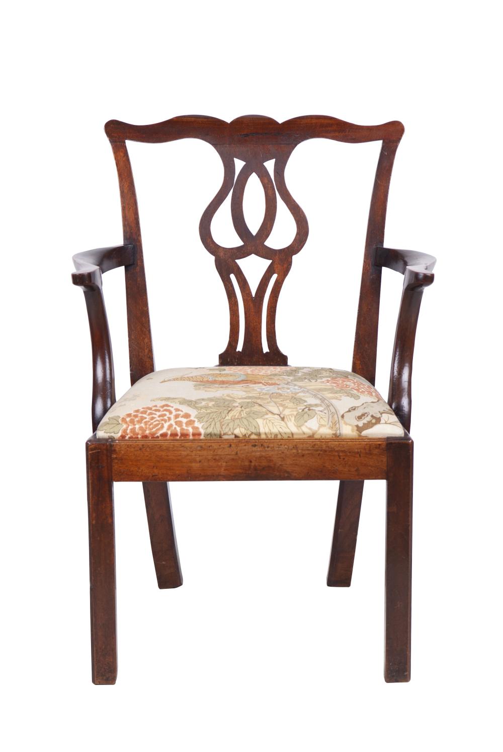 ENGLISH CHIPPENDALE MAHOGANY ARMCHAIRCondition  335c80