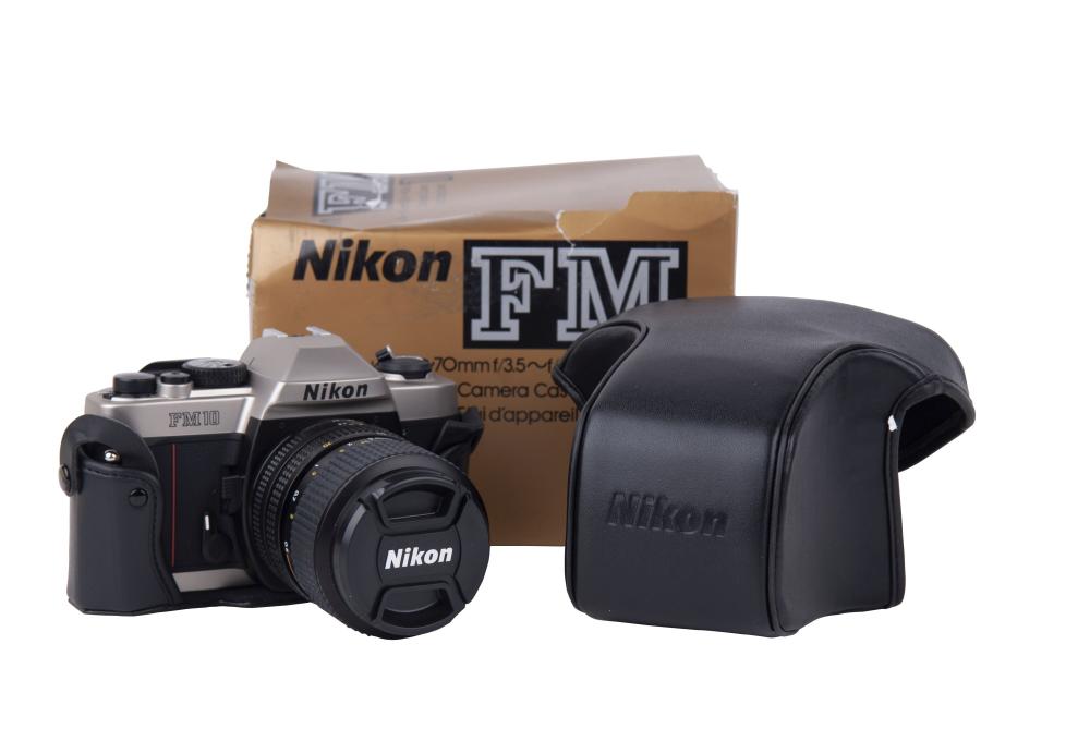 NIKON FM10 FILM CAMERACondition  335cd0