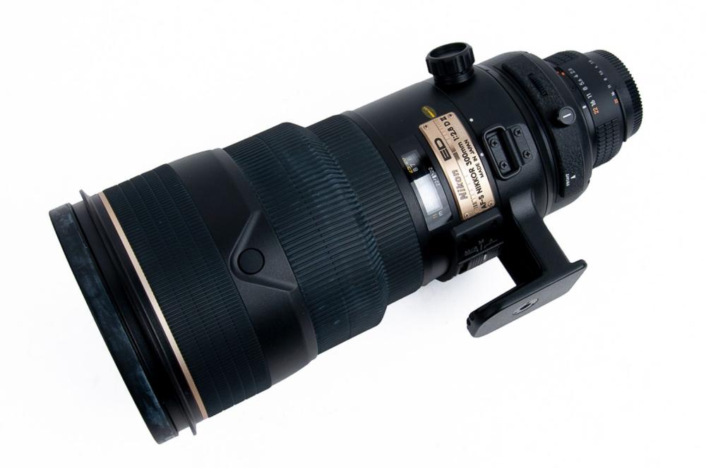 NIKON AF S 300MM F 2 8D IICondition  335cd5