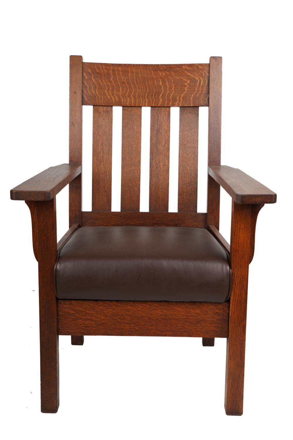 CRAFTSMAN ARMCHAIRProvenance The 335d1a