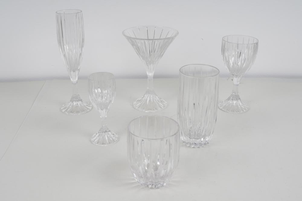 SET OF BACCARAT STYLE BARWAREcomprising 335e01