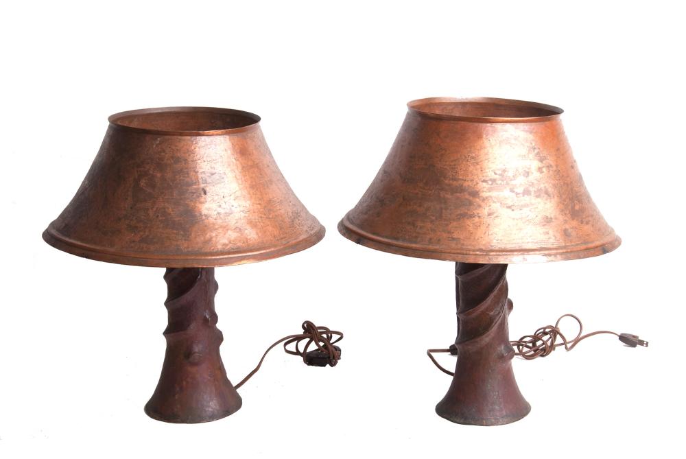 PAIR OF HAMMERED COPPER TABLE LAMPSwith