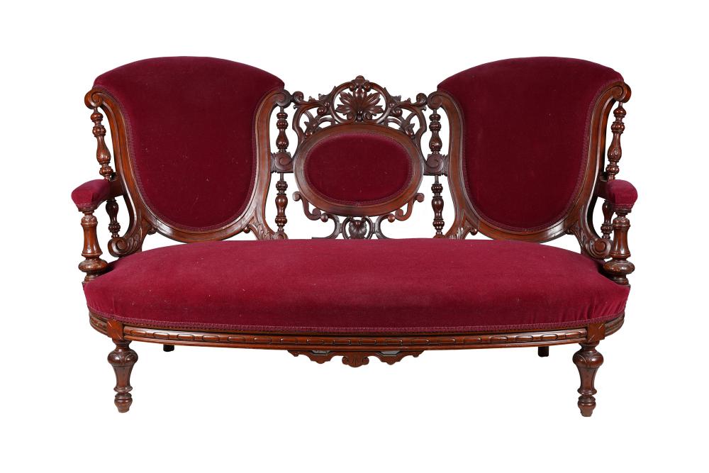 VICTORIAN RED UPHOLSTERED TRIPLE BACK