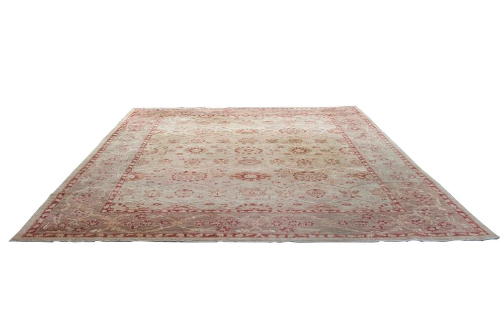 PAKISTANI BEIGE FIELD CARPETwith 335e6f