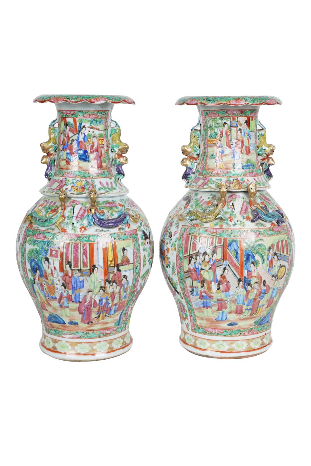 PAIR OF CHINESE CERAMIC VASESCondition  335edf