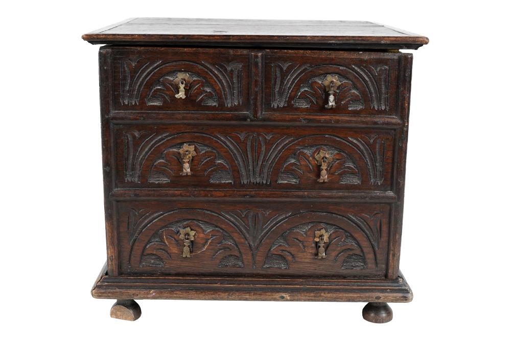 TUDOR STYLE OAK COAL BOXwith false 335f47