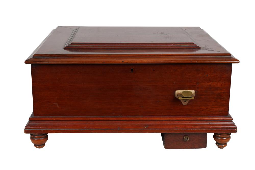 COIN OPERATED MUSIC BOXin mahogany case,