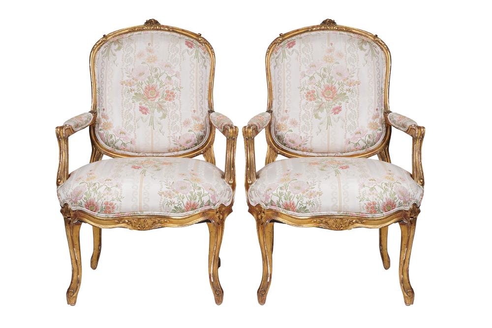 PAIR OF LOUIS XV STYLE GILTWOOD