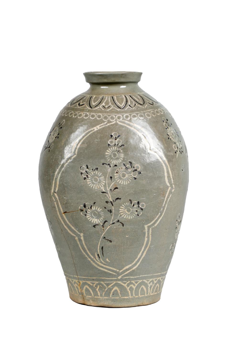 KOREAN GLAZED JAR10 1/2 inches