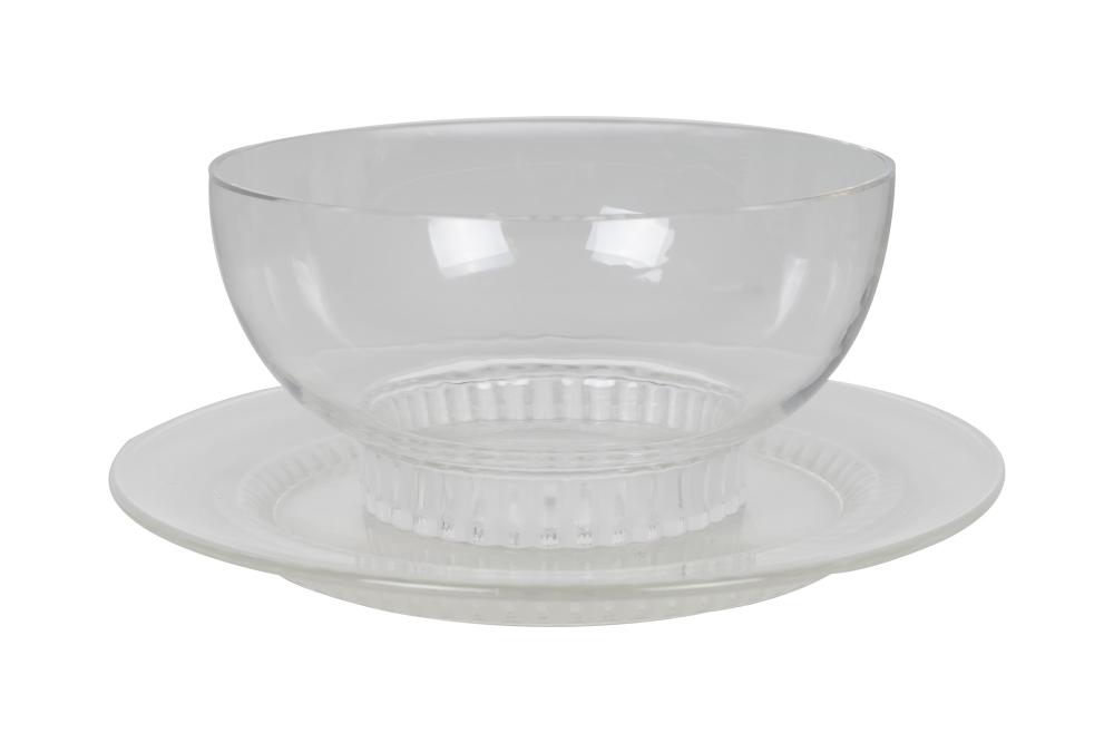 SET OF LALIQUE GLASS BOWLS PLATEScomprising 33611c