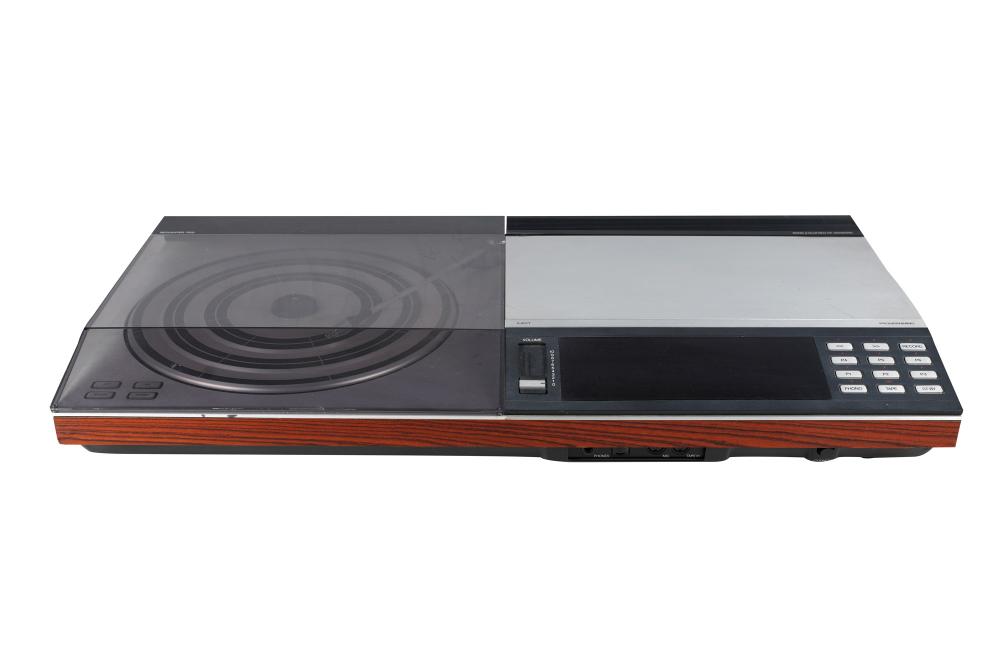 BANG & OLUFSEN BEOCENTER 7002 HIFIcombined